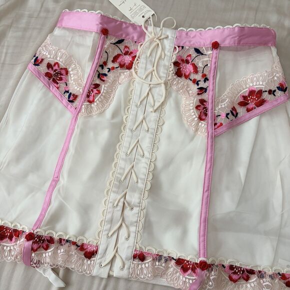 For Love & Lemons Festival Rose Skirt in Ivory NWT - Picture 7 of 12